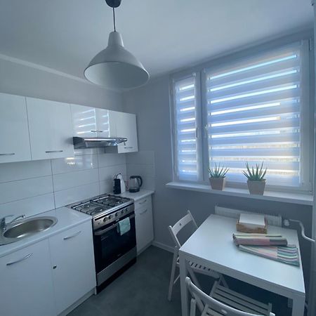 Apartament Os. Jasne 19B Дзержонюв Экстерьер фото