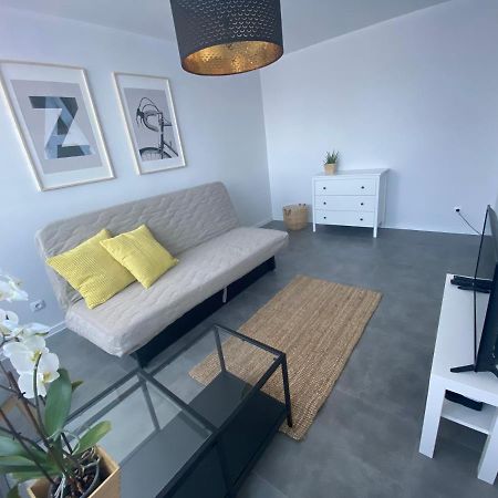 Apartament Os. Jasne 19B Дзержонюв Экстерьер фото